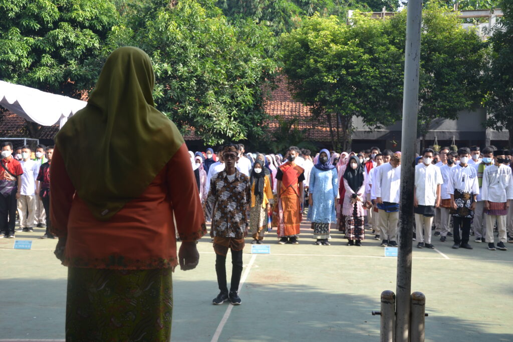 Pembina Upacara